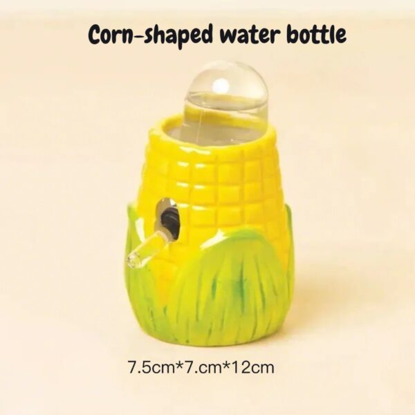 Corn-shaped water bottle